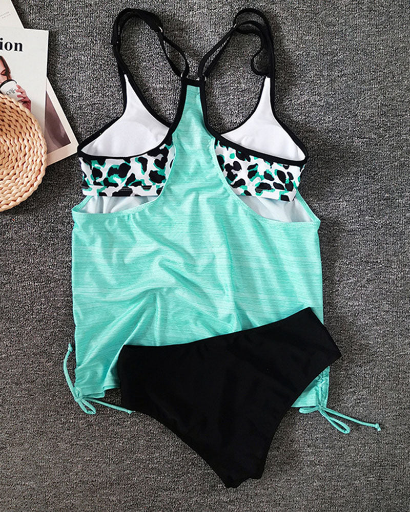 Sara | Tankini liso con estampado de leopardo