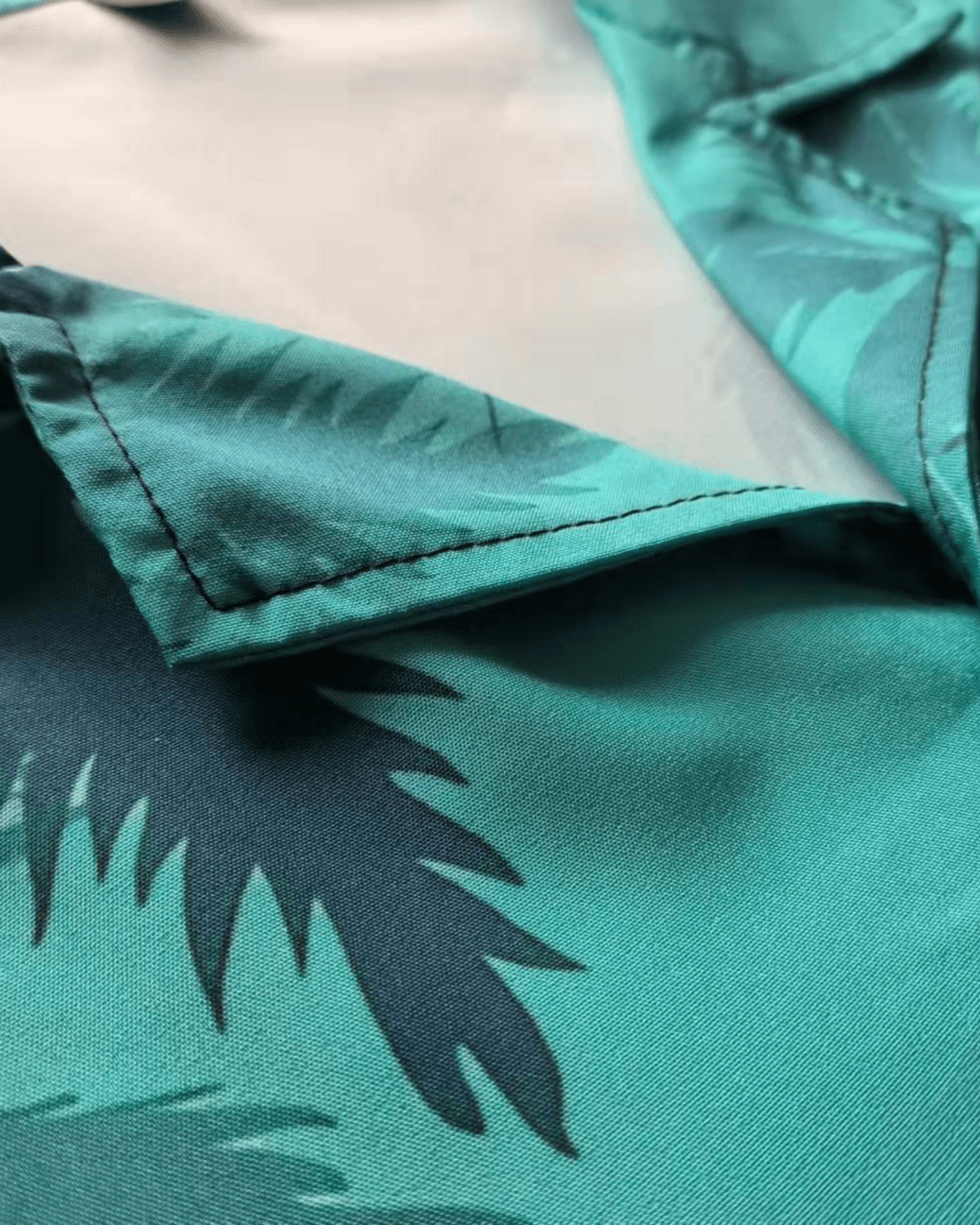 Tommy Vercetti™ 80s Miami Hawaiian Shirt