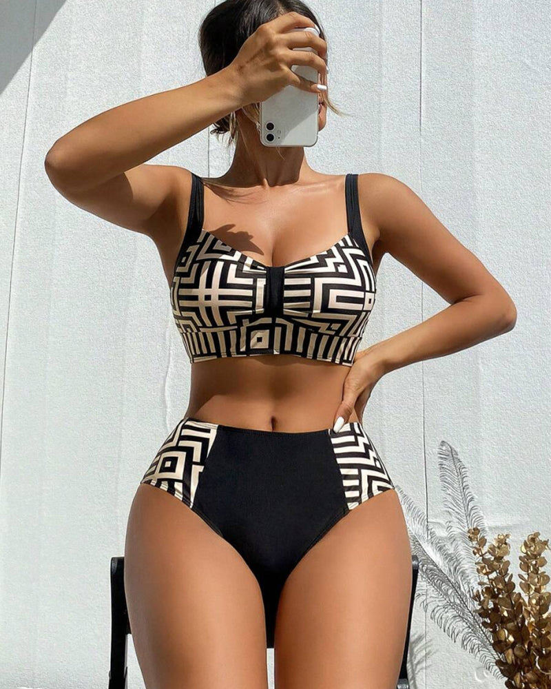 Claire | Stylish Two-Piece Patterned Bikini