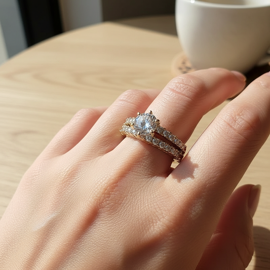 Seraphina™ – Eternal Radiance Ring Set (Gold)