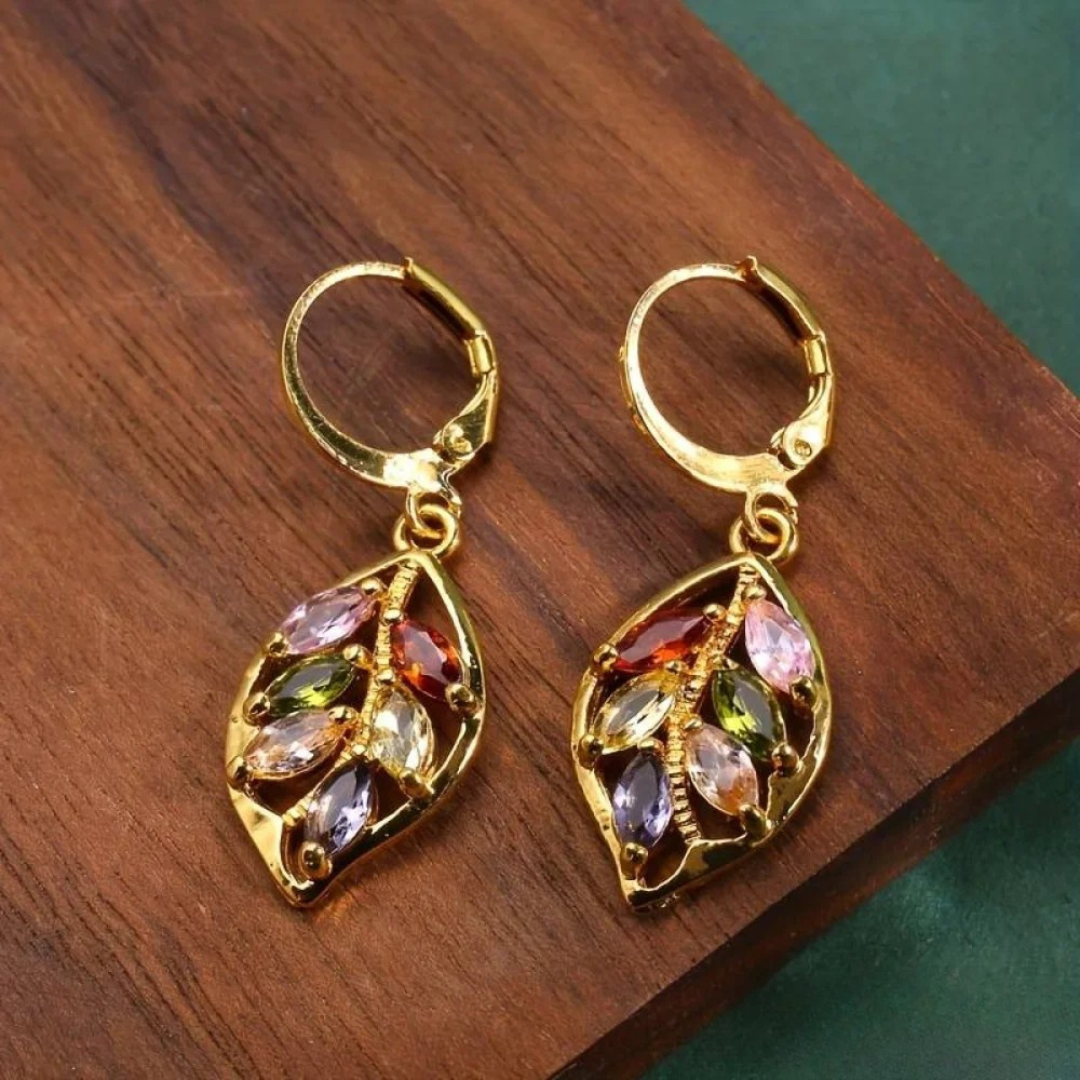 Vintage earrings in multicolour with gold leaf