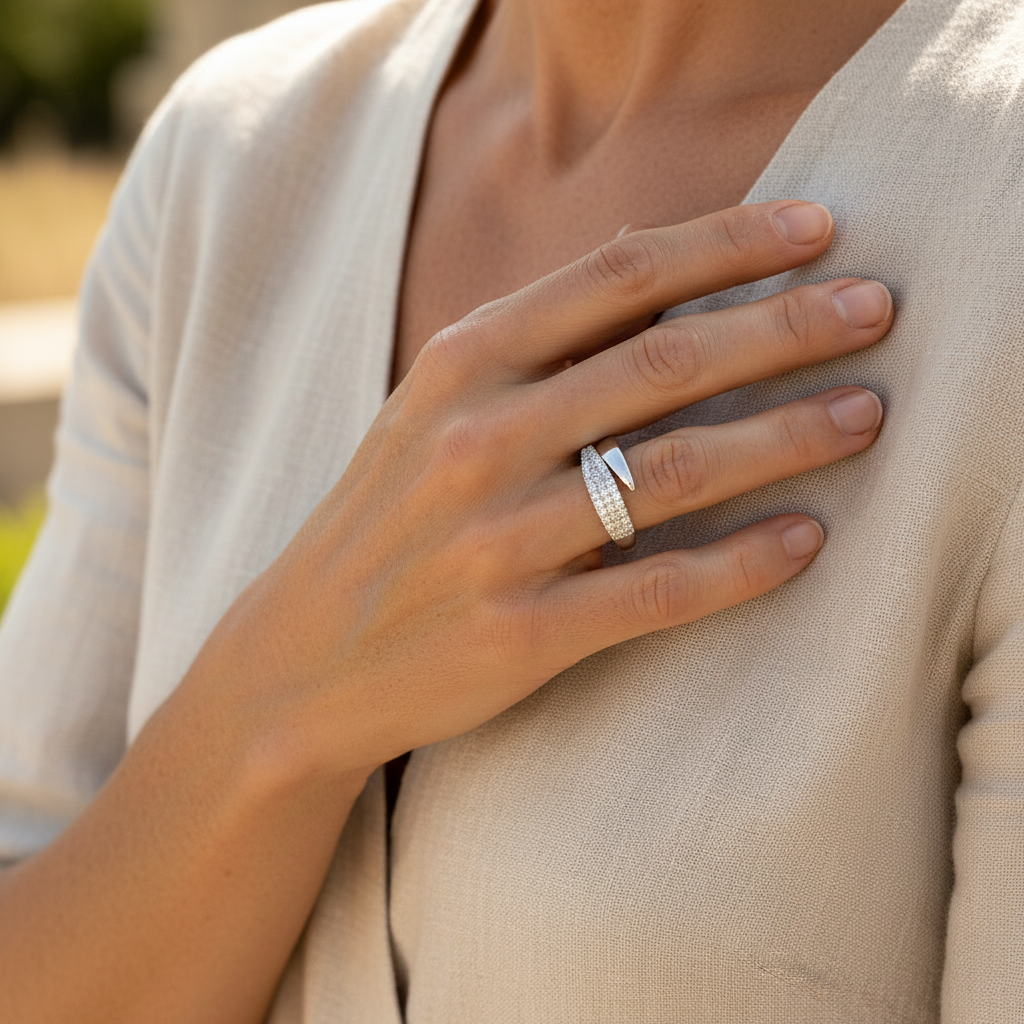 Aurora™ – Elegant Ring