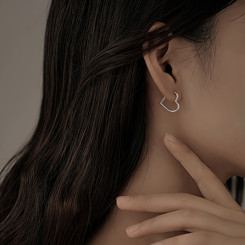 Heart-shaped stainless steel earrings in gold