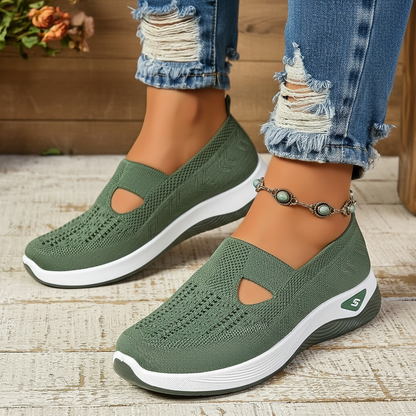 Carry Everyday Essential Shoulder Bag