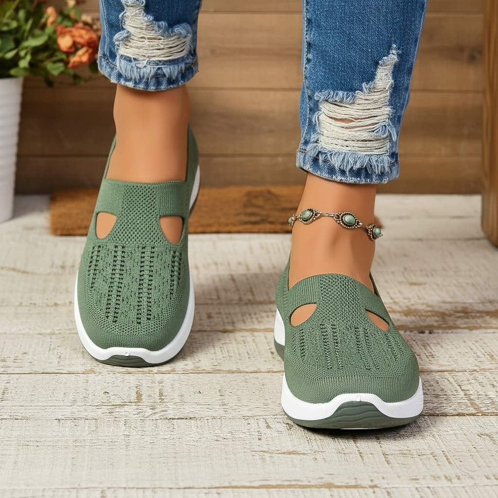 Carry Everyday Essential Shoulder Bag