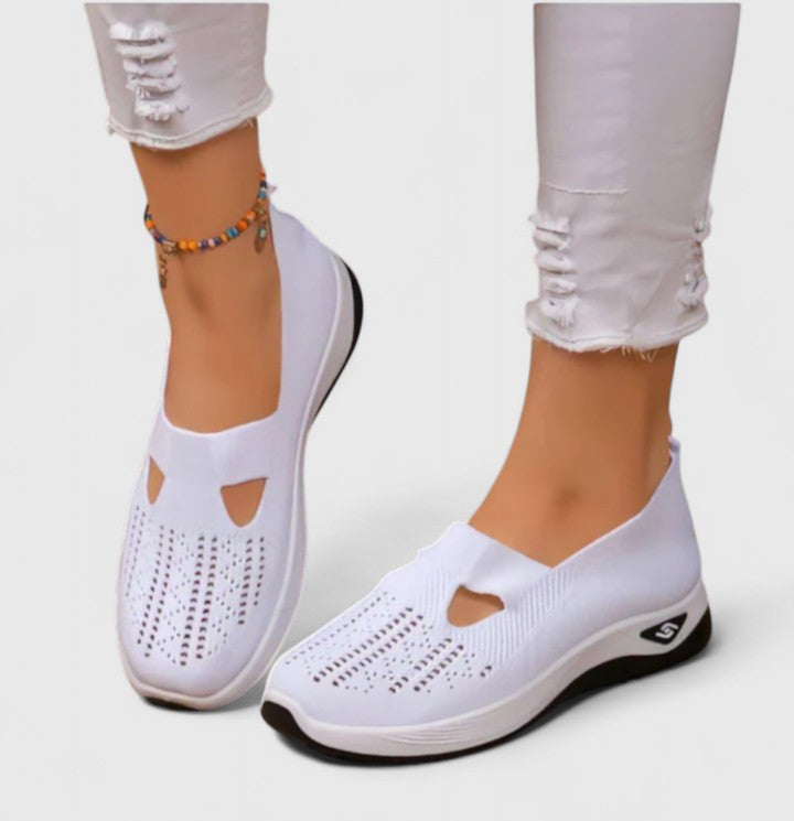 Aloriana™ – Comfortable Sneakers