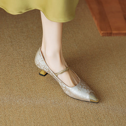 Savana™ Kitten Heels