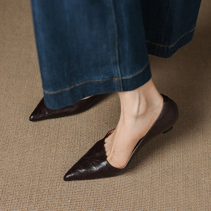 Elisoria™ Low-Heel Pointed Toe Pumps