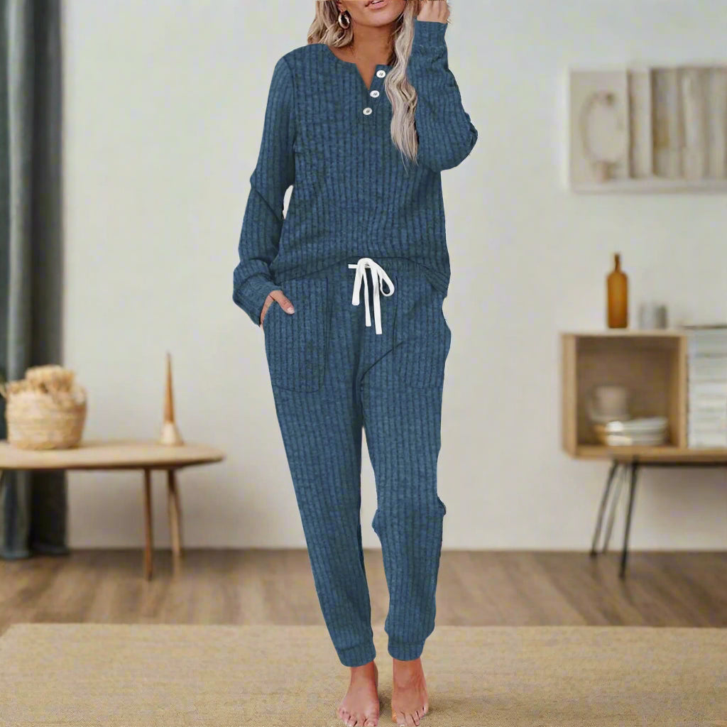 Aure Paris – Cozy Two Piece Loungewear Set
