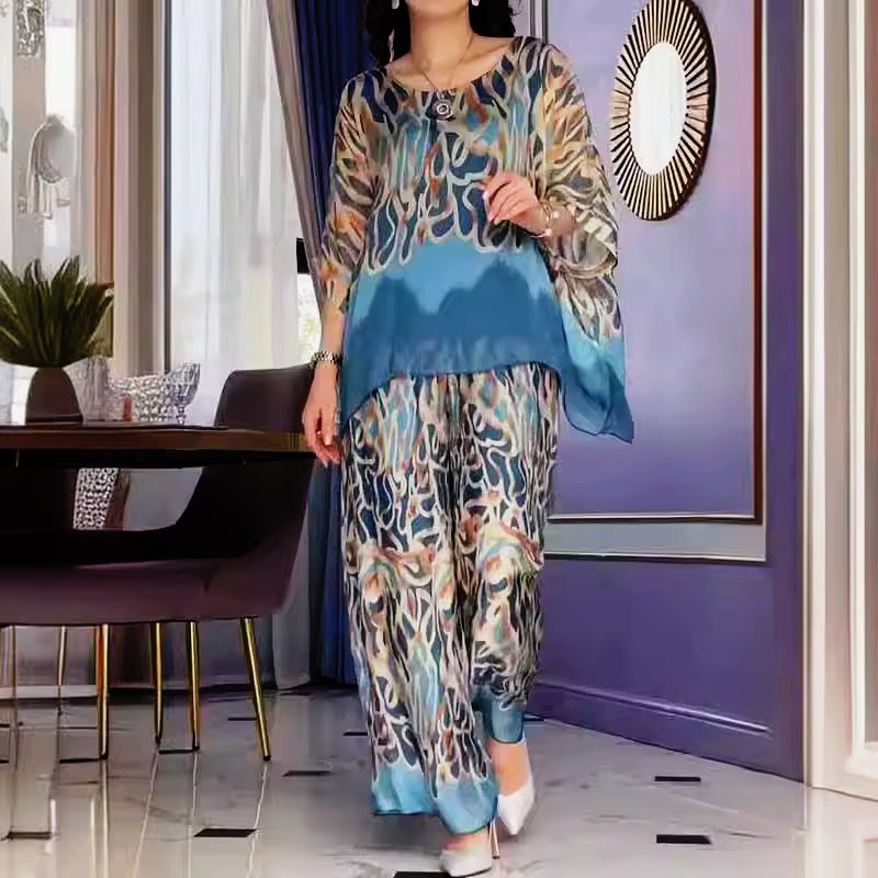 Lynette™ – Flowy Abstract Set