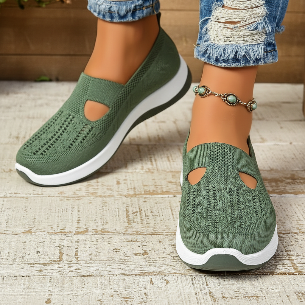 Carry Everyday Essential Shoulder Bag