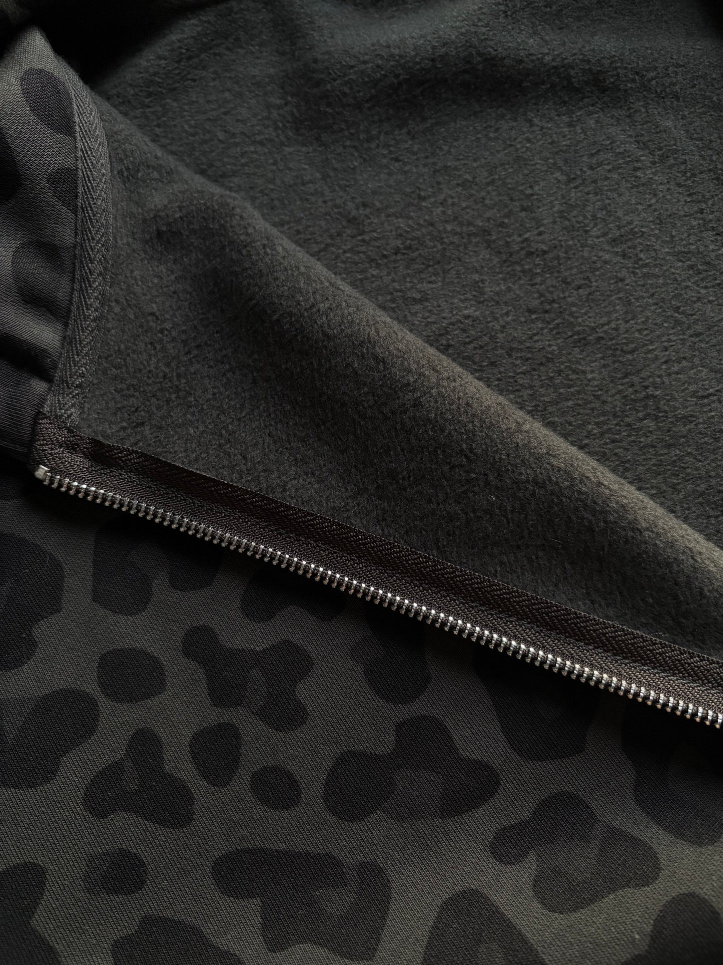 Aria™ Bold Leopard Hoodie