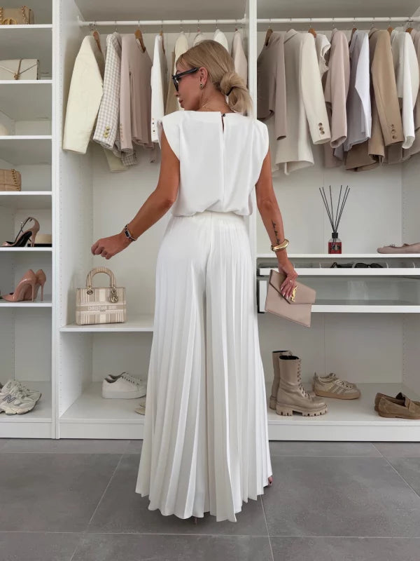 Marian™ – Elegant Pleated Set